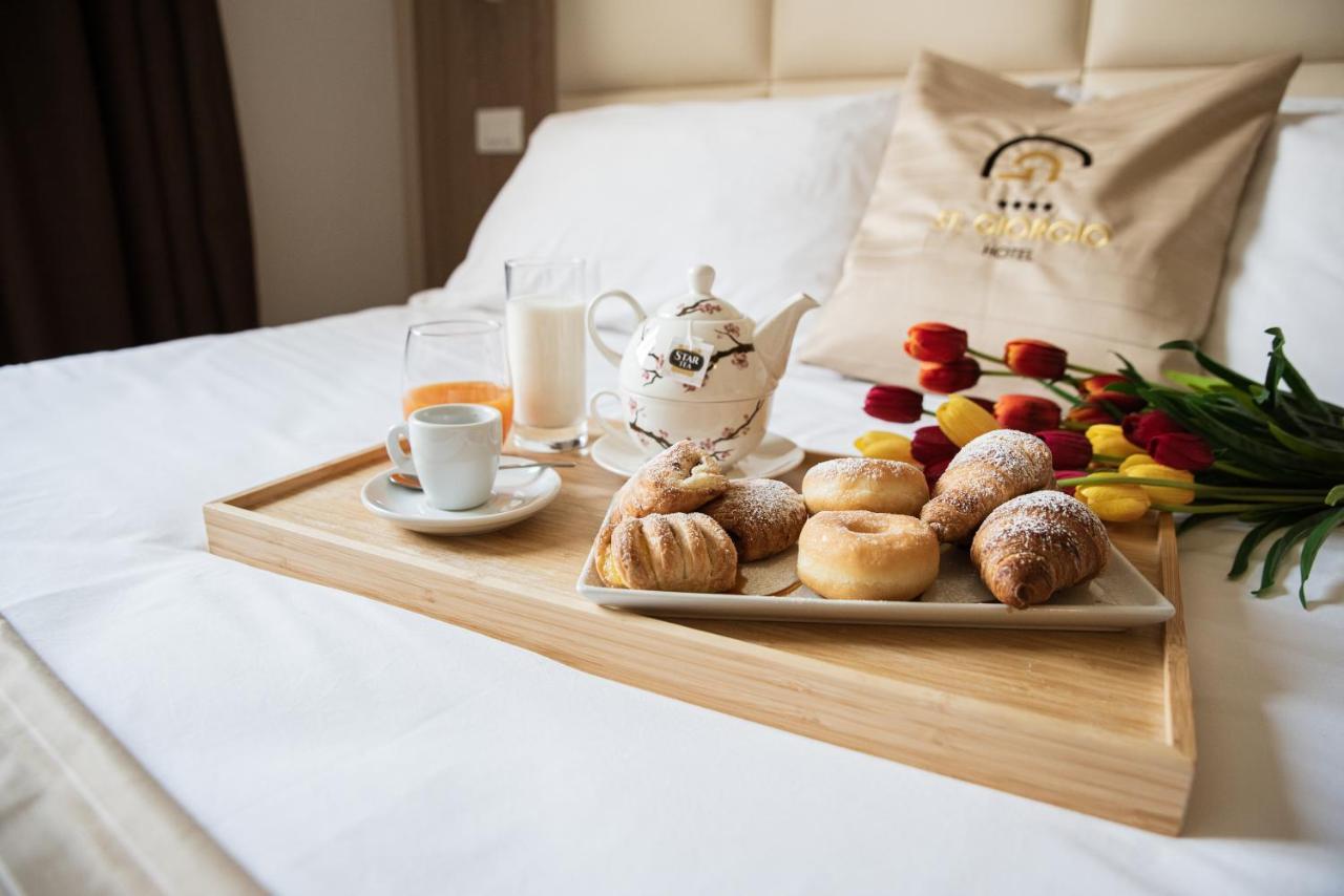Hotel St. Giorgio คาสเตล ซาน จิออร์จิโอ ภายนอก รูปภาพ